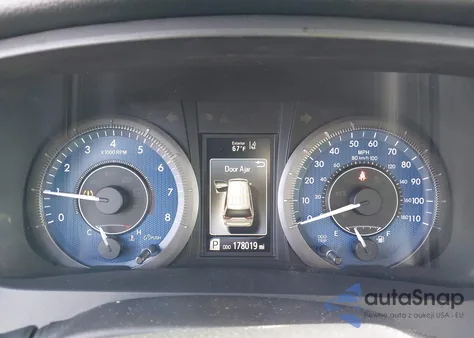 2018 Toyota Sienna L 7 Passenger from USA, damaged, VIN 5TDZZ3DC2JS939328